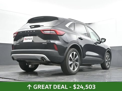 Used 2024 Ford Escape Platinum AWD/4WD image 48