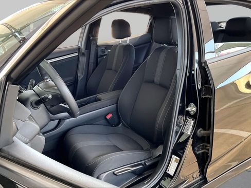 Used 2019 Honda Civic EX image 8