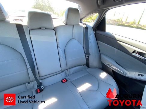 Certified 2019 Toyota Avalon Limited w/ Advanced Safety Package FWD image 21