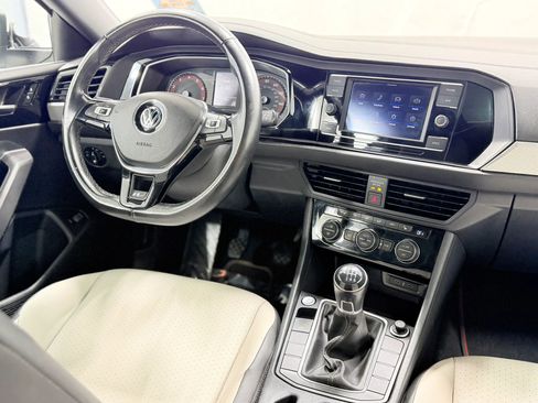 Used 2020 Volkswagen Jetta R-Line w/ R-Line Cold Weather Package image 20