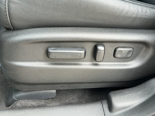 Used 2019 Honda Pilot Touring image 15