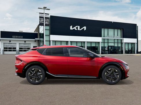New 2025 Kia EV6 Wind image 8