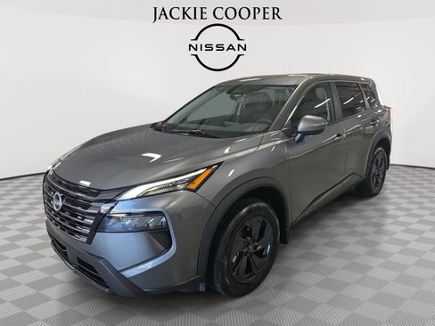 New 2026 Nissan Rogue SV FWD image 1