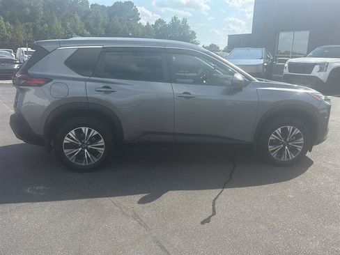 Certified 2023 Nissan Rogue SV w/ SV Premium B Package FWD image 4