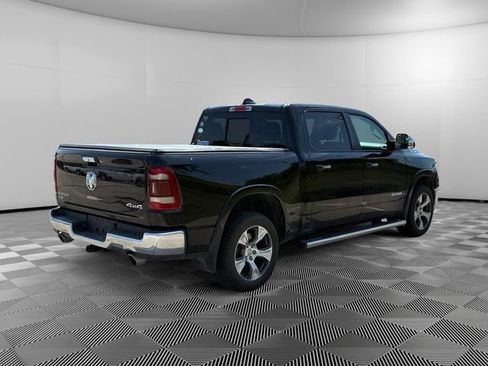 Used 2019 RAM 1500 Laramie AWD/4WD image 5