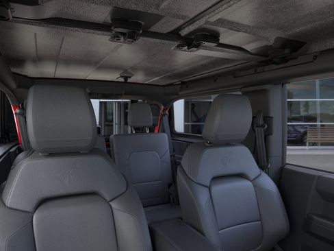 New 2025 Ford Bronco Badlands w/ Sasquatch Package AWD/4WD image 37