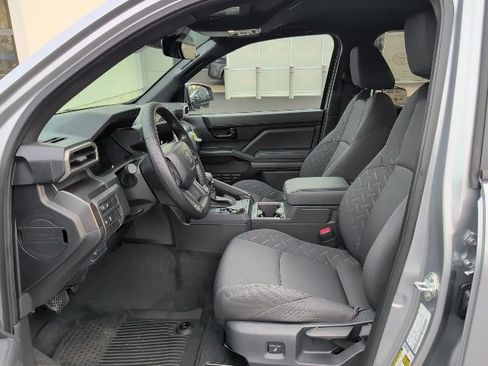 New 2025 Toyota Tacoma SR5 image 12