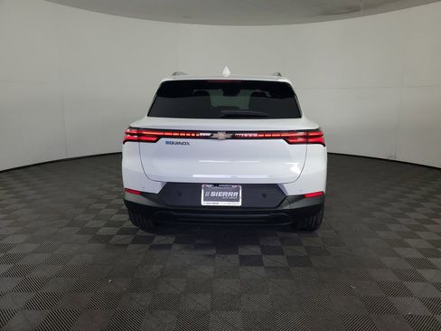 New 2026 Chevrolet Equinox EV LT image 5