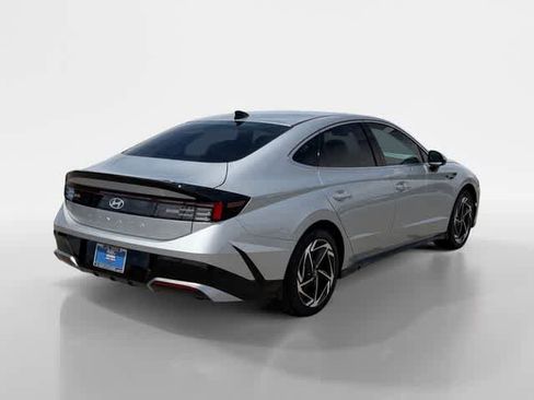 New 2026 Hyundai Sonata SEL image 5