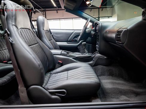 Used 2002 Chevrolet Camaro Z28 w/ SS Performance/Appearance Pkg image 70