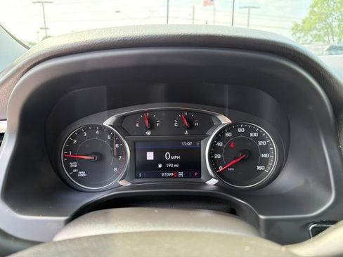 Certified 2023 GMC Acadia SLT w/ Elevation Edition AWD/4WD image 16