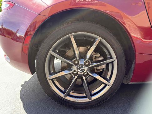 Used 2016 MAZDA MX-5 Miata Grand Touring RWD image 19