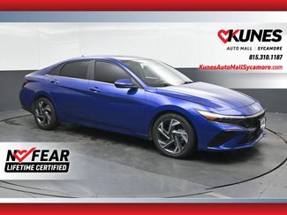 Used 2025 Hyundai Elantra SEL FWD video 1