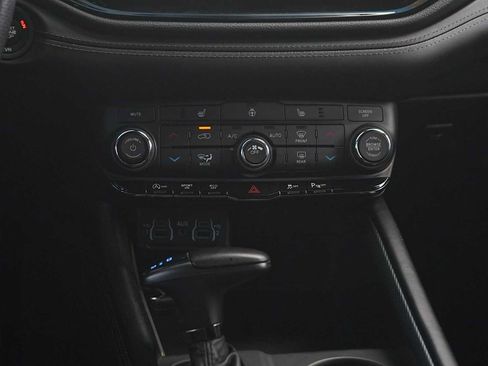 Used 2021 Dodge Durango GT RWD image 19