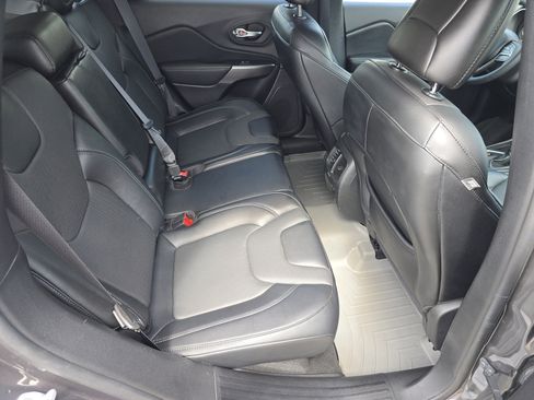 Used 2022 Jeep Cherokee Latitude Lux image 19