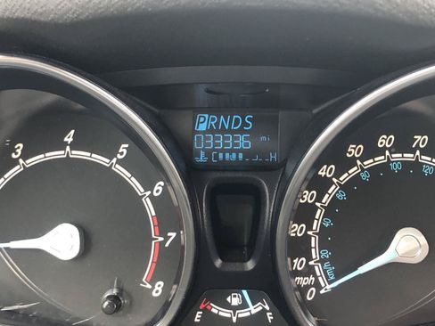 Used 2015 Ford Fiesta SE FWD image 24