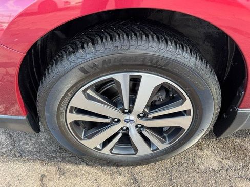 Used 2019 Subaru Outback 2.5i Limited w/ Popular Package #2 image 18
