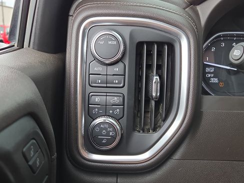 Used 2020 GMC Sierra 1500 SLT w/ SLT Premium Plus Package AWD/4WD image 30