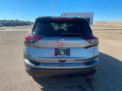 New 2026 Nissan Rogue SV w/ SV Premium Package image 5