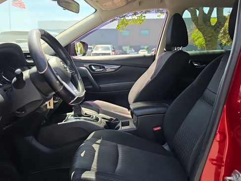 Used 2017 Nissan Rogue S AWD/4WD image 9