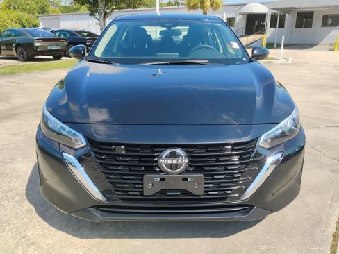Used 2024 Nissan Sentra S FWD image 2