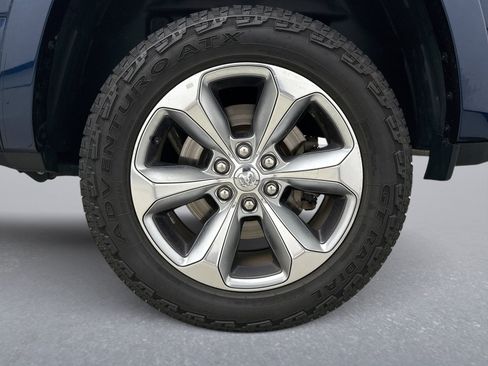 Used 2019 RAM 1500 Limited AWD/4WD image 21