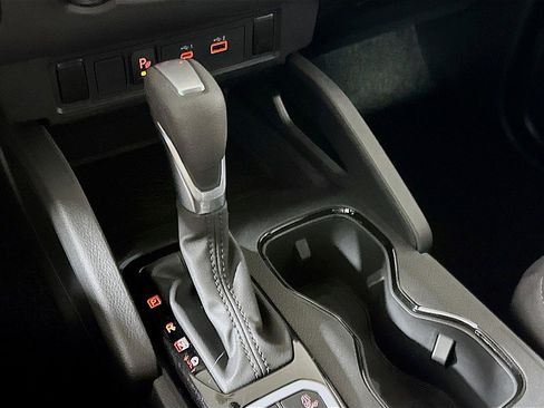 New 2026 Nissan Frontier SV w/ Tow Package image 17