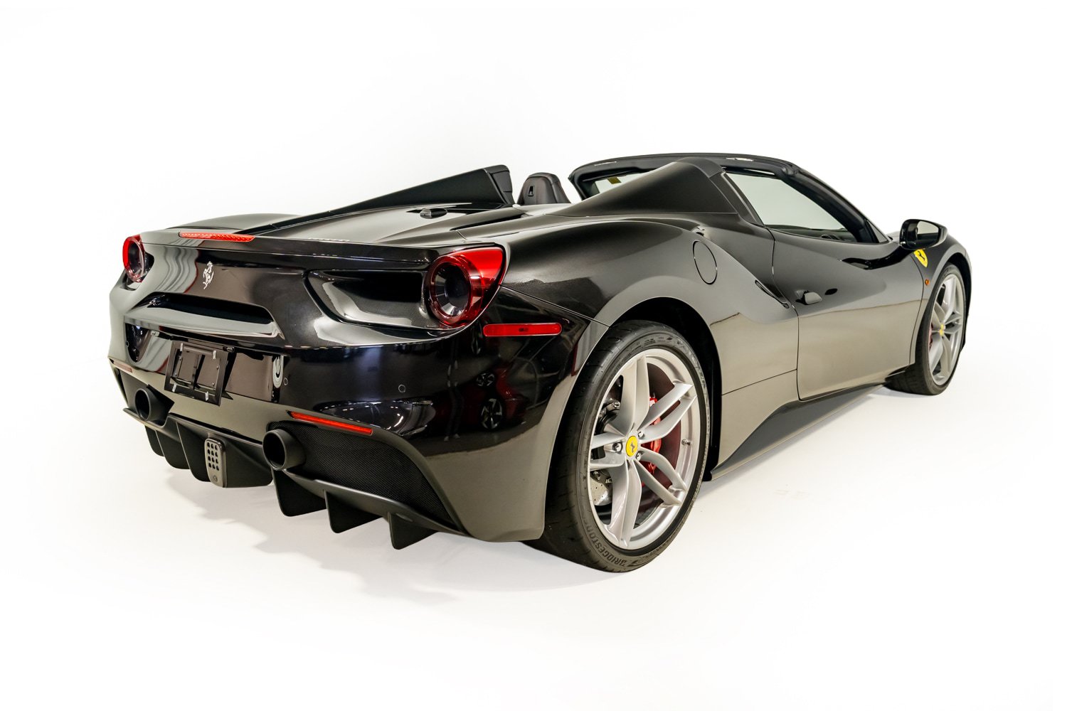 Certified 2018 Ferrari 488 Spider RWD image 19