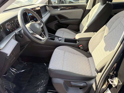 Certified 2026 Volkswagen Tiguan S FWD image 15