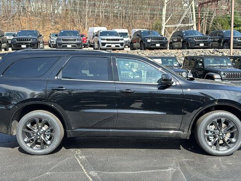 New 2026 Dodge Durango GT image 4