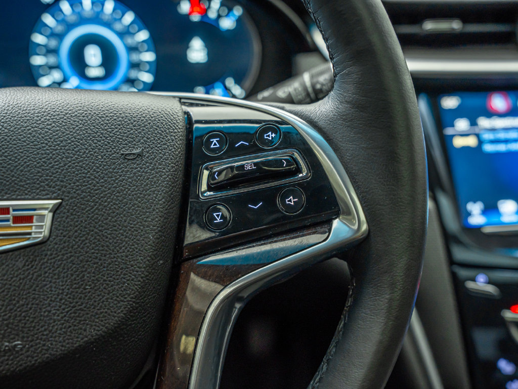 Used 2016 Cadillac XTS Premium FWD image 18