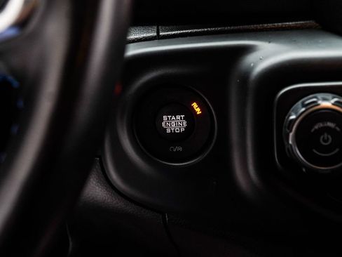 Used 2023 Jeep Wrangler Unlimited Rubicon 4xe w/ Cold Weather Group AWD/4WD image 23