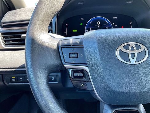Certified 2025 Toyota Camry LE FWD image 22
