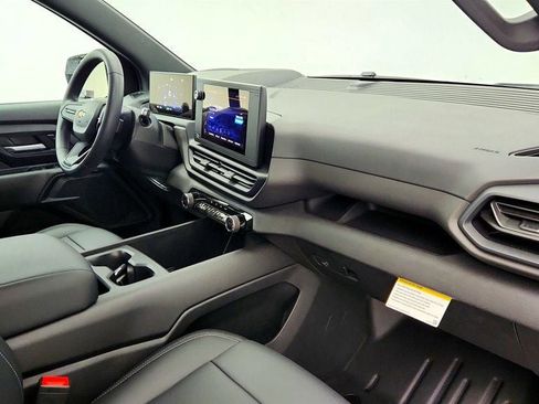 Used 2024 Chevrolet Silverado EV W/T AWD/4WD image 25