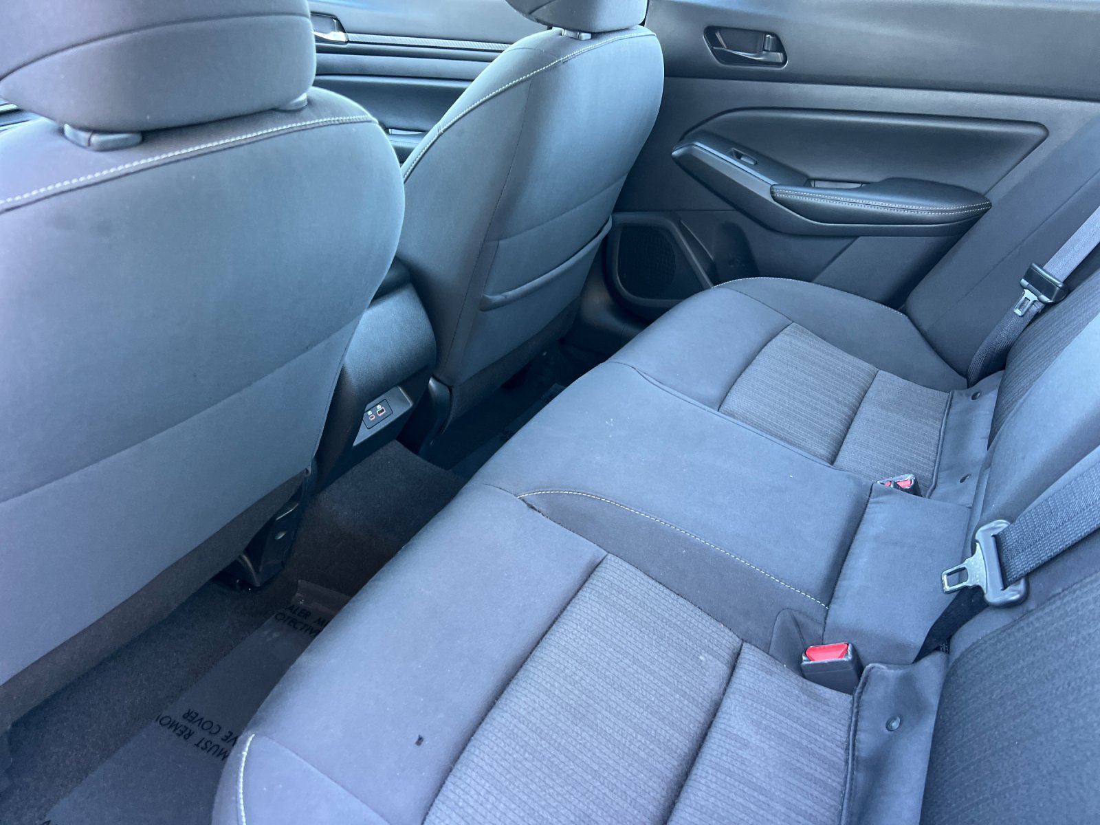 Used 2025 Nissan Altima 2.5 SV AWD/4WD image 11