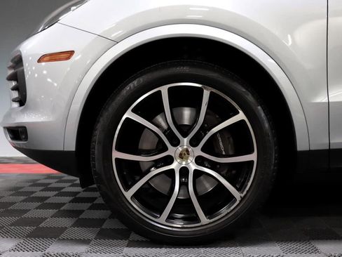 Used 2021 Porsche Cayenne image 73
