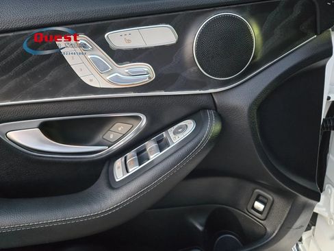 Used 2017 Mercedes-Benz C 300 4MATIC Sedan image 27