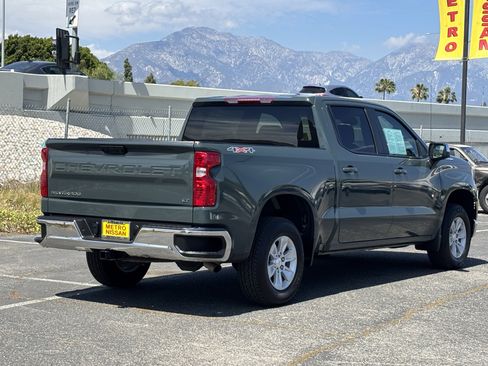 Used 2025 Chevrolet Silverado 1500 LT AWD/4WD image 2
