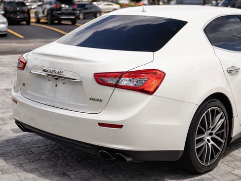Used 2014 Maserati Ghibli S Q4 AWD/4WD image 15