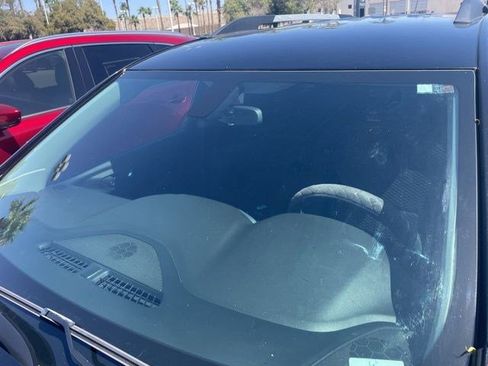Used 2017 GMC Acadia SLE w/ Driver Alert Package I FWD image 20