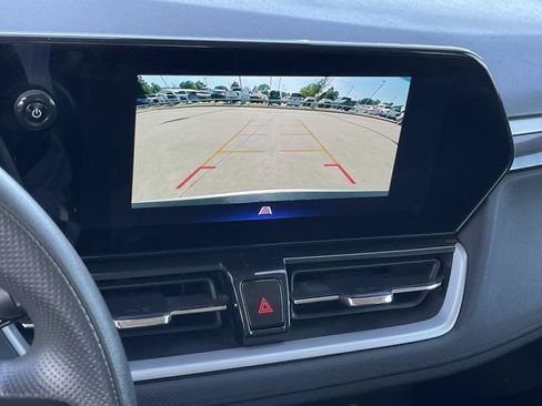 Used 2025 Chevrolet TrailBlazer LT w/ Driver Confidence Package FWD image 18