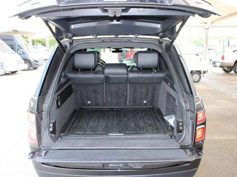 Used 2020 Land Rover Range Rover Long Wheelbase HSE image 15