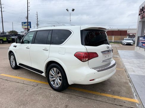 Used 2016 INFINITI QX80 4WD w/ Driver's Assistance Package image 4