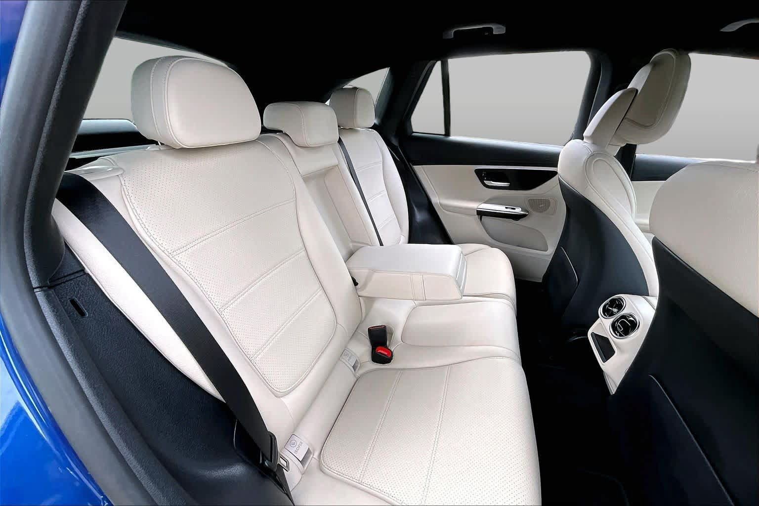 Certified 2025 Mercedes-Benz GLC 300 4MATIC image 20