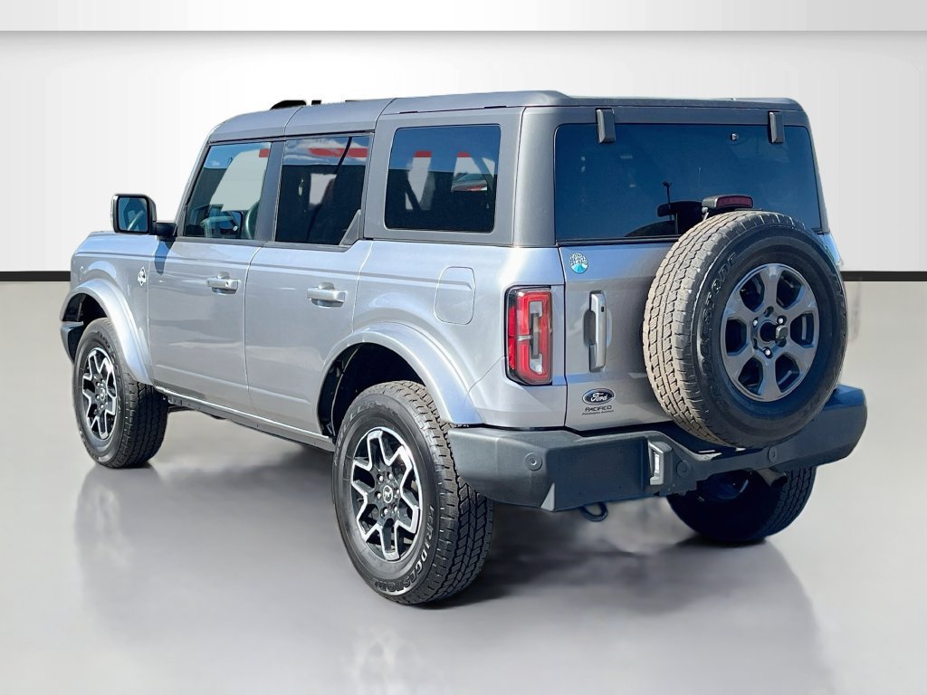Used 2024 Ford Bronco Outer Banks AWD/4WD image 5