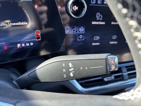 New 2026 Chevrolet Equinox EV LT image 22