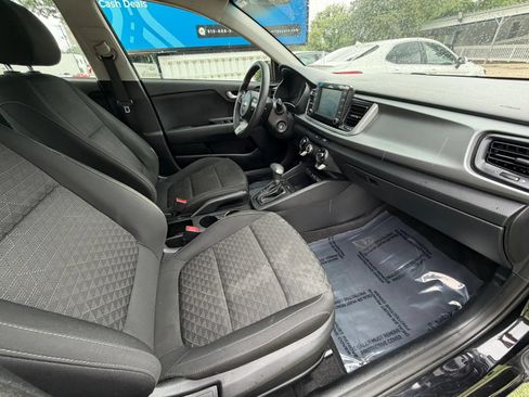 Used 2020 Kia Rio LX FWD image 17