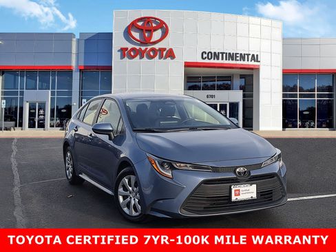 Certified 2023 Toyota Corolla LE image 1