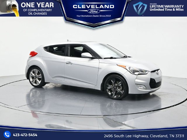 Used 2017 Hyundai Veloster Value Edition FWD 360° Tour