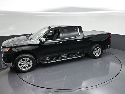 Used 2024 Chevrolet Silverado 1500 LTZ image 28